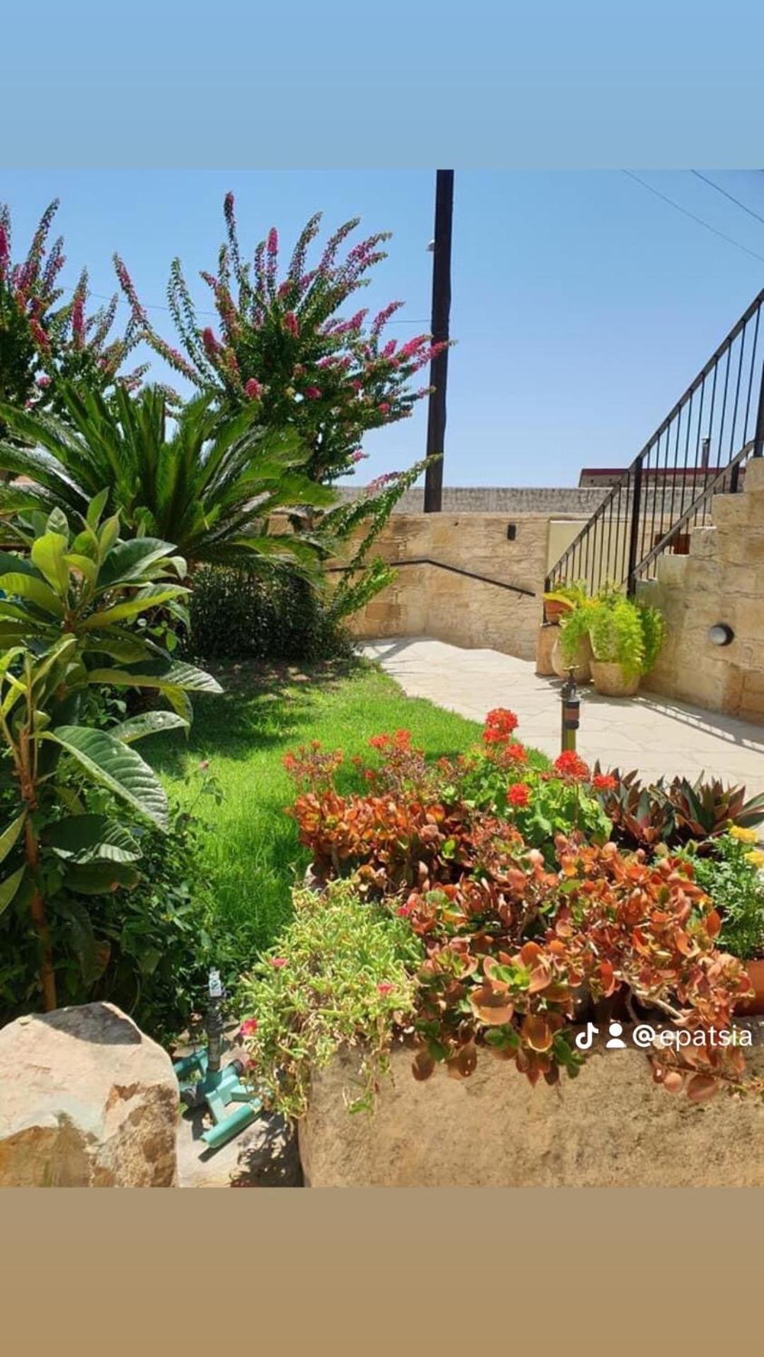 Niki'S House Apartment Limassol Exterior photo